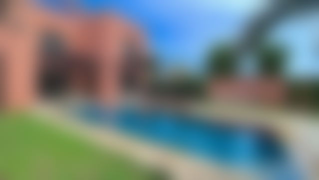 فيلا مشمسة للكراء بطريق ورزازات في مراكش — مراكش
