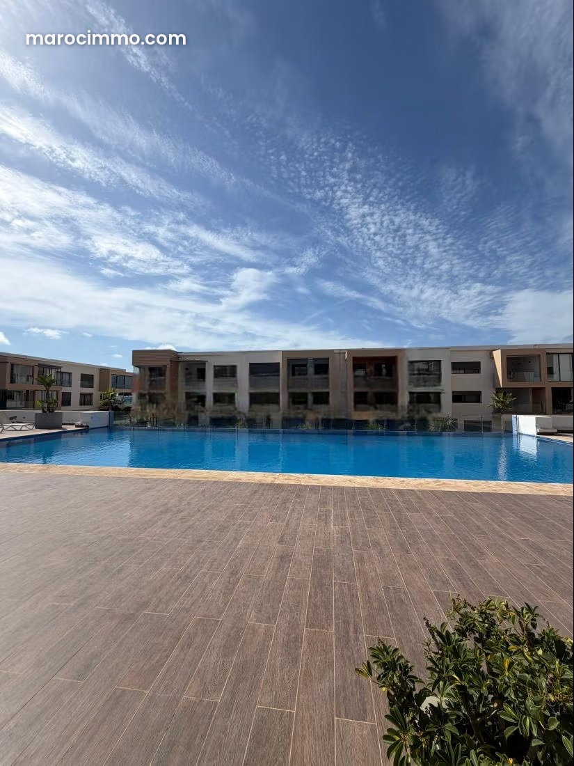 200 m² Apartment with Pool and Garden in Dar Bouazza — Dar Bouazza