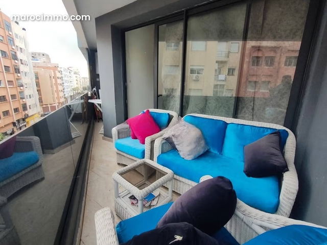 Bel appartement meublé en location à Bourgogne Ouest. Surface de 80 m². Meublé — الدار البيضاء