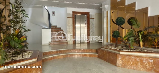 Appartement de 225 m² à Casablanca — 3
