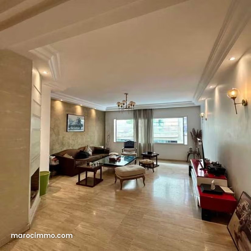 153 m² Apartment with Terrace for Sale in Racine, Casablanca — Casablanca
