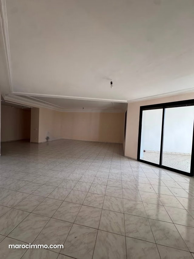 À LOUERE– Appartement spacieux à Gauthier, BD Anfa — 2