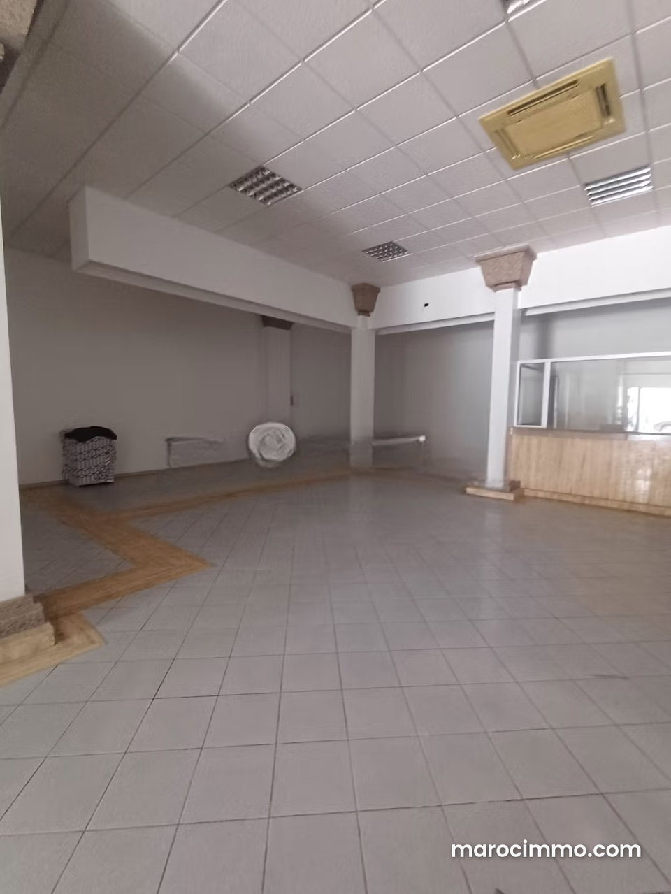 Commerce à vendre 190 m² Autre Benslimane