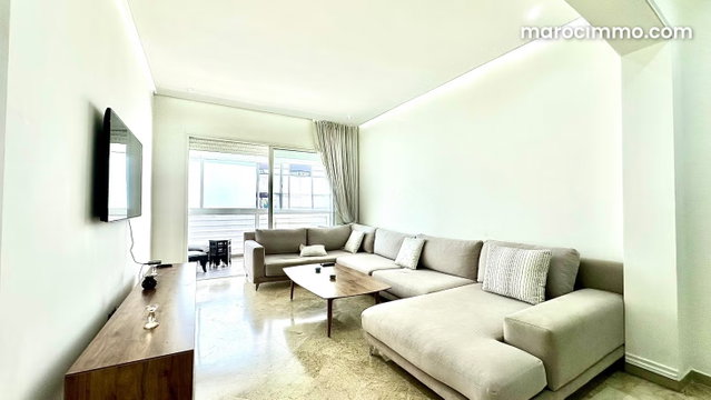 Superb Apartment for Sale in Bourgogne Est. 3 Comfortable Bedrooms. With Elevator and Terrace — 4