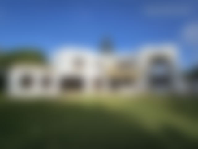 Villa 2000 m² avec piscine à louer, Souissi, Rabat — Rabat