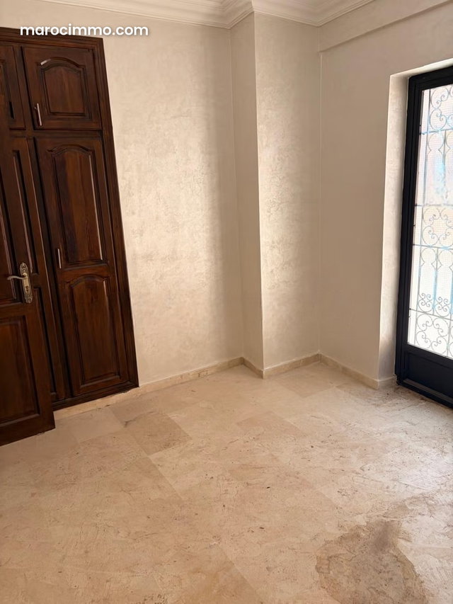 Appartement à vendre à Hivernage. 2 belles chambres — 4