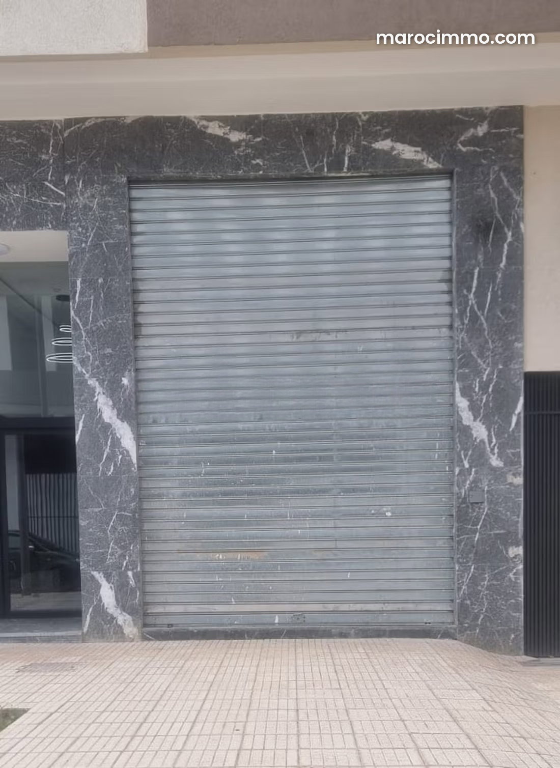 Local commercial 52 m² à vendre Riviera Casablanca — Casablanca
