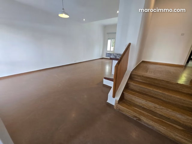 Maison de luxe à louer à Ain Diab. 5 pièces confortables. Belle terrasse et jardin — 5