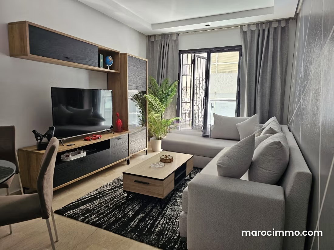 Furnished Apartment with Terrace for Rent in Maarif, Casablanca — Casablanca