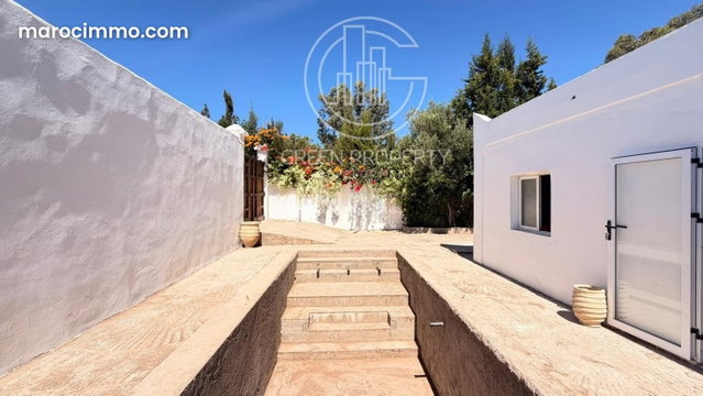 Maison de plain pied en zone urbaine — 4
