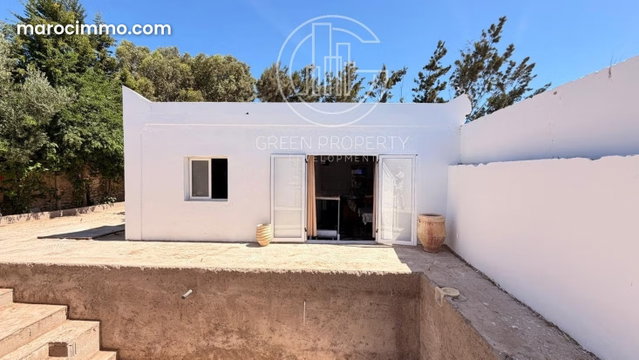 Maison de plain pied en zone urbaine — 3