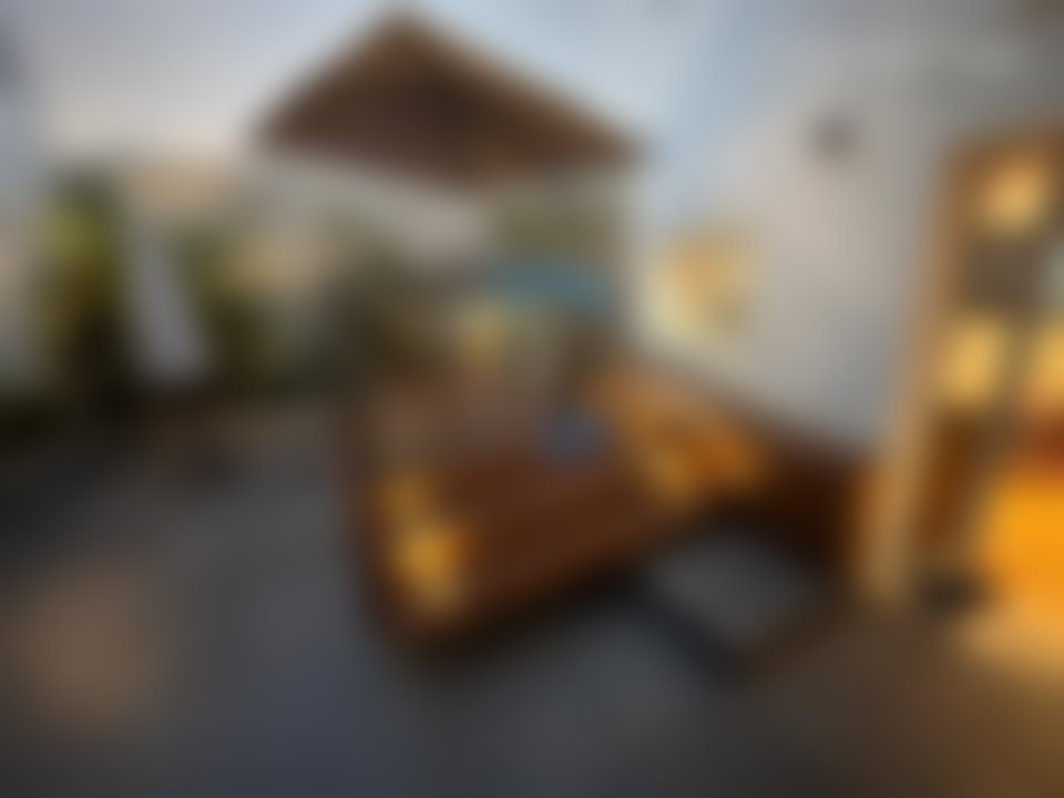 Furnished 150 sqm Apartment with Garden and Fireplace, Racine, Casablanca