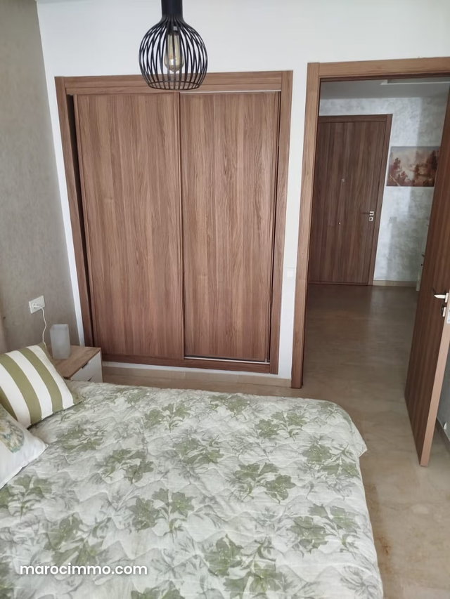 Louez cet appartement à Belvédère. 2 grandes pièces. Bien meublé — 3