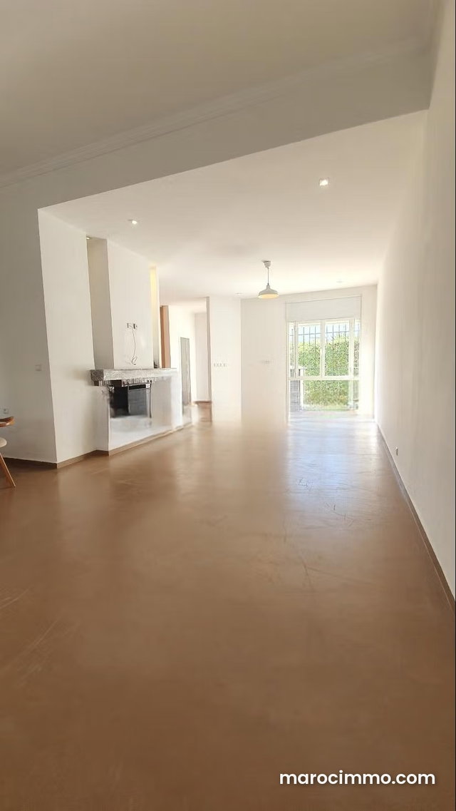 Villa à louer à Cil — 4