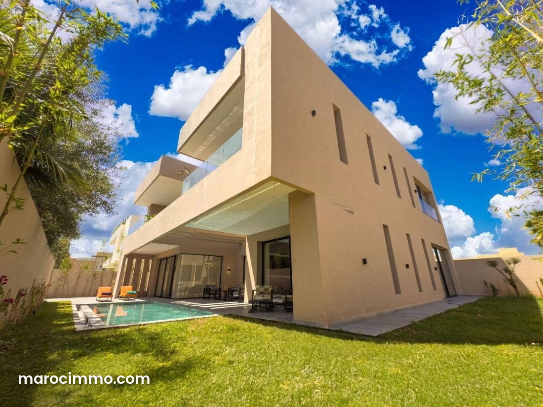 550 m² Villa with Mountain Views, Swimming Pool and Garden in Marrakech — Marrakesh
