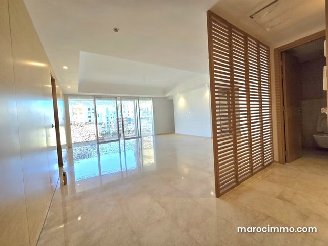 Beautiful Apartment for Rent in Casablanca Finance City. Total Surface 130 m². Terrace and Elevator — 3