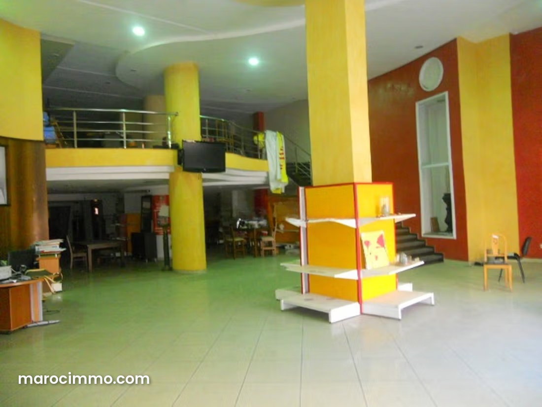 Local commercial 644 m², Maârif Extension, Casablanca — Casablanca