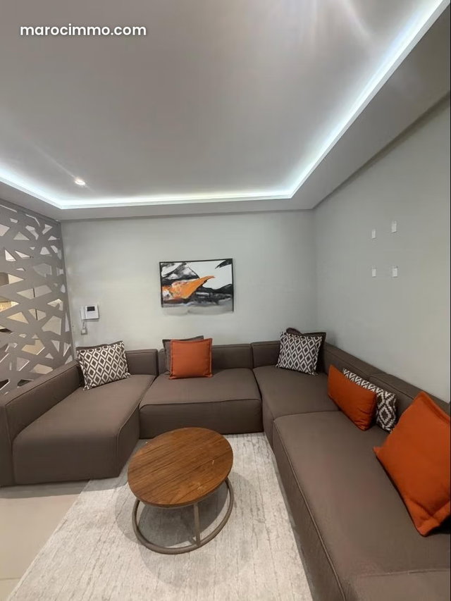 Studio 2 chambres a saisir — 2