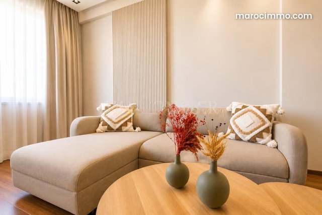 Location Studio Ultra Moderne Meublé étage élevé avec vue dégagée Romandie, Casablanca — 3