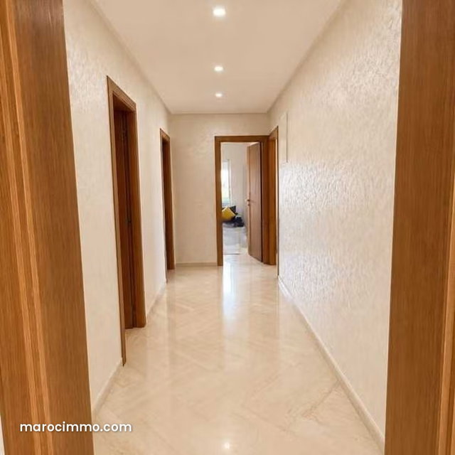 Appartement à Vendre de 197.0 m² à Dar Bouazza, Tamaris1 — 3