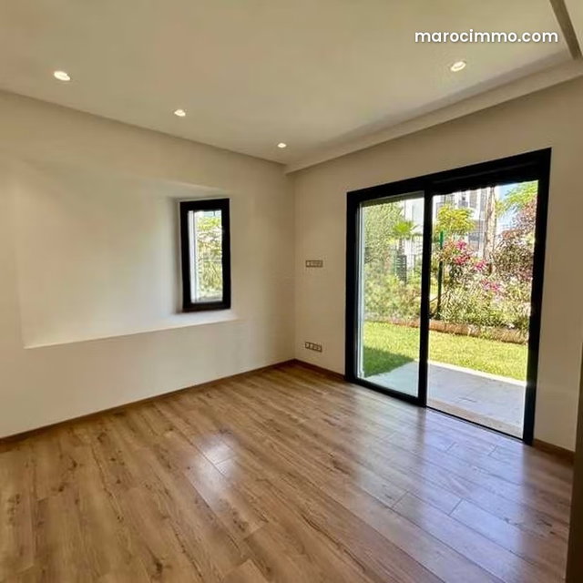 Appartement à Louer de 160.0 m² à Casablanca, Ain Diab Extension 2 — 5