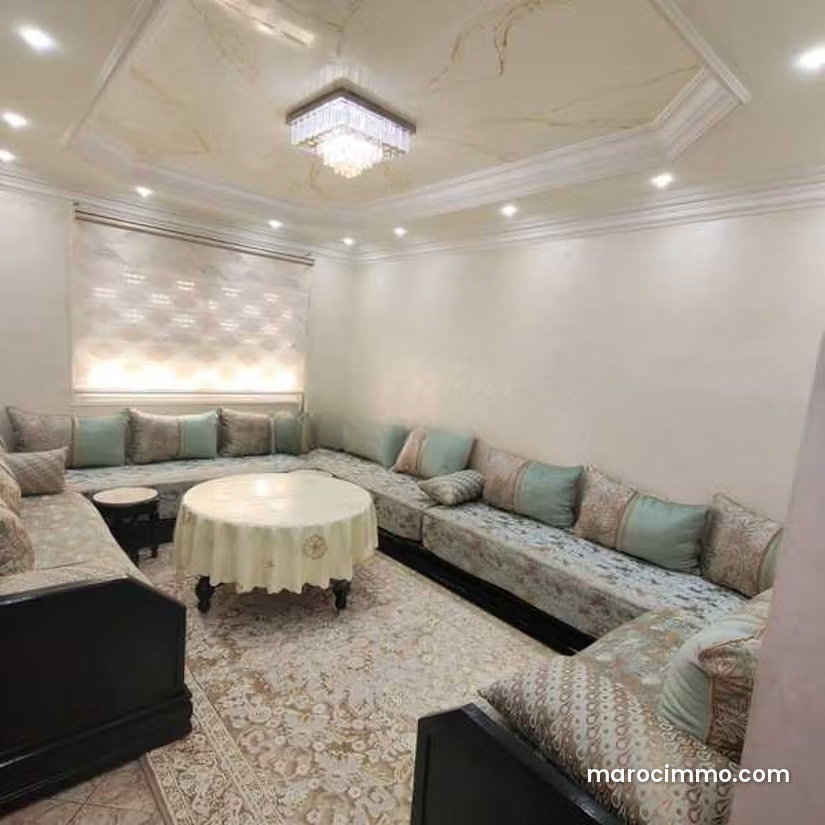 Appartement 95 m² avec garage à Tétouan quartier Al Azhar — Tétouan