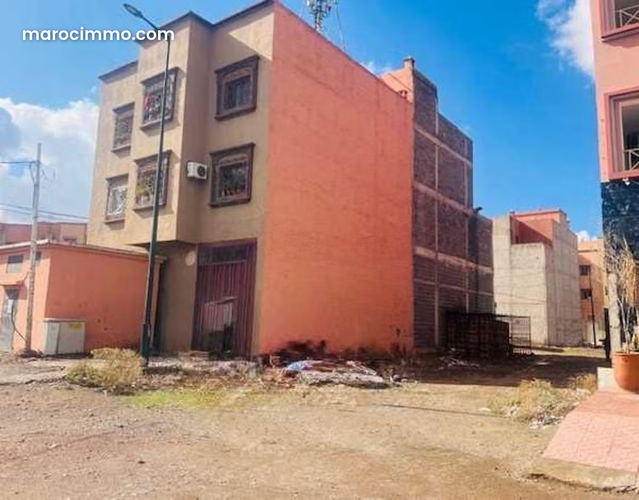 Terrain à Vendre de 243.0 m² à Marrakech, Hay Al Massar — Marrakech