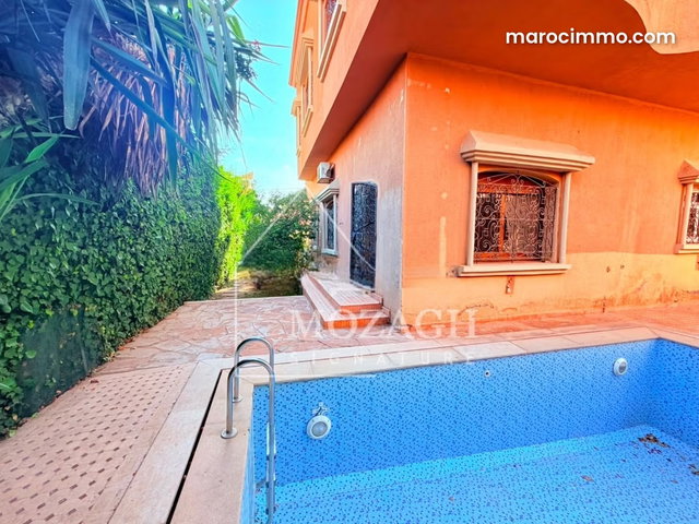 Jolie villa avec piscine privée à Targa — 4