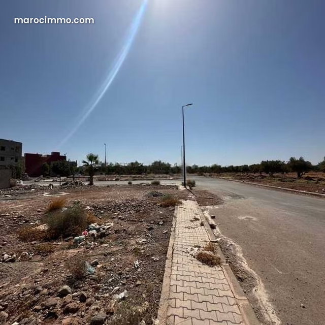 Terrain à Vendre de 250.0 m² à Marrakech, Route De L'Ourika Tassoultante — 2