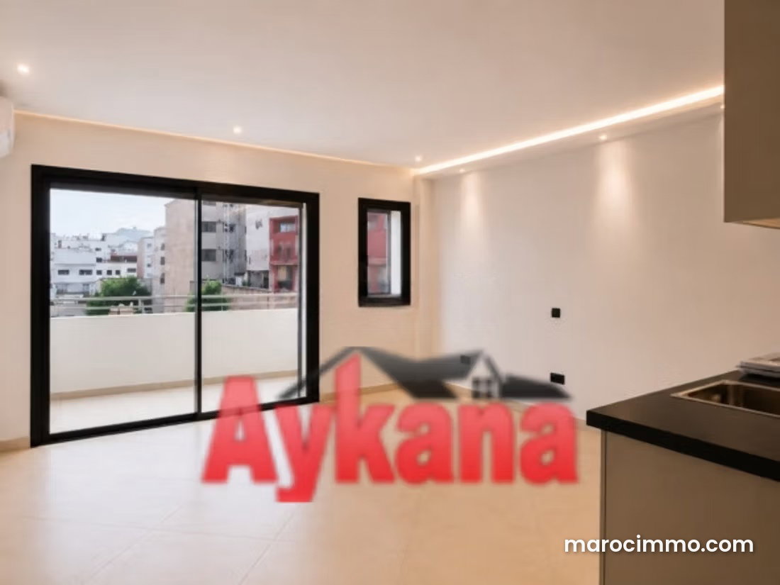 Bureau 32 m² avec terrasse, Maarif, Casablanca à louer — Casablanca