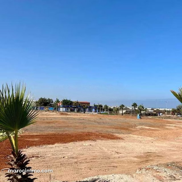 Terrain à Vendre de 999.0 m² à Casablanca, Fadaat Al Mouhit — 2