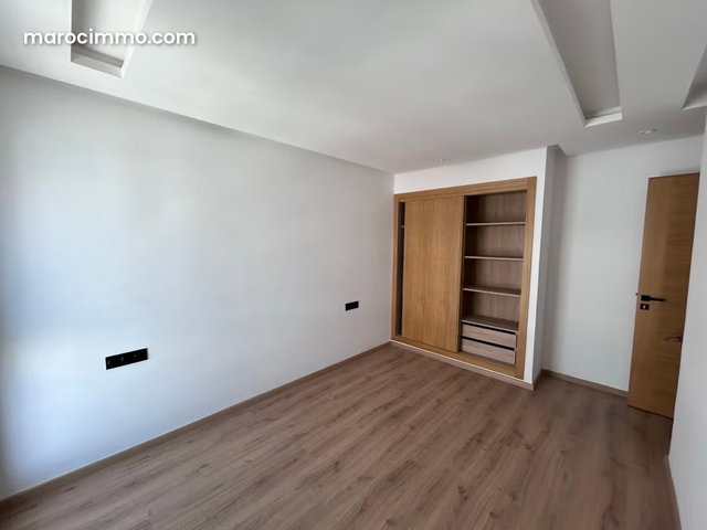 Belle appartement a louer sur Hay riad — 5