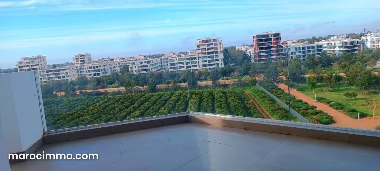 شقة فاخرة بتراس مشمس في قلب السويسي بالرباط — الرباط