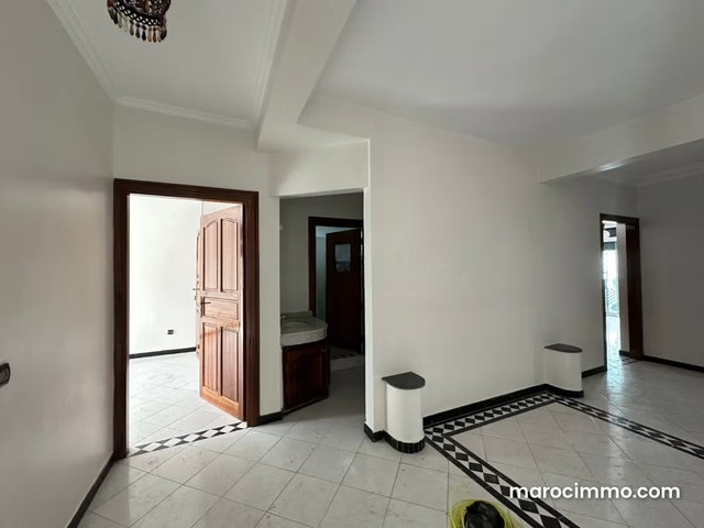 À Vendre – Villa d’Exception à Laimoun, À deux pas de la CFC — 3