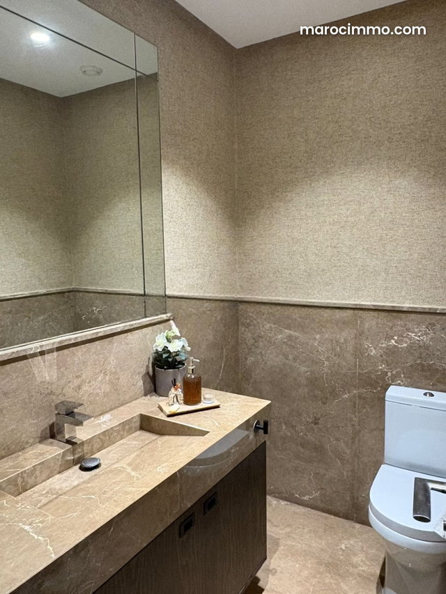 À Vendre – Superbe Appartement en Rez de Jardin aux Joyaux de Bouskoura – Ville Verte — 4