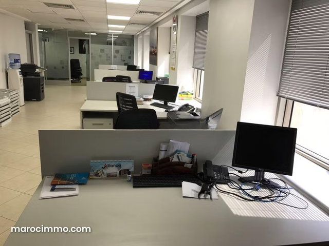 Bureau à louer – 127 m² – Bd Mohamed Smiha — 5