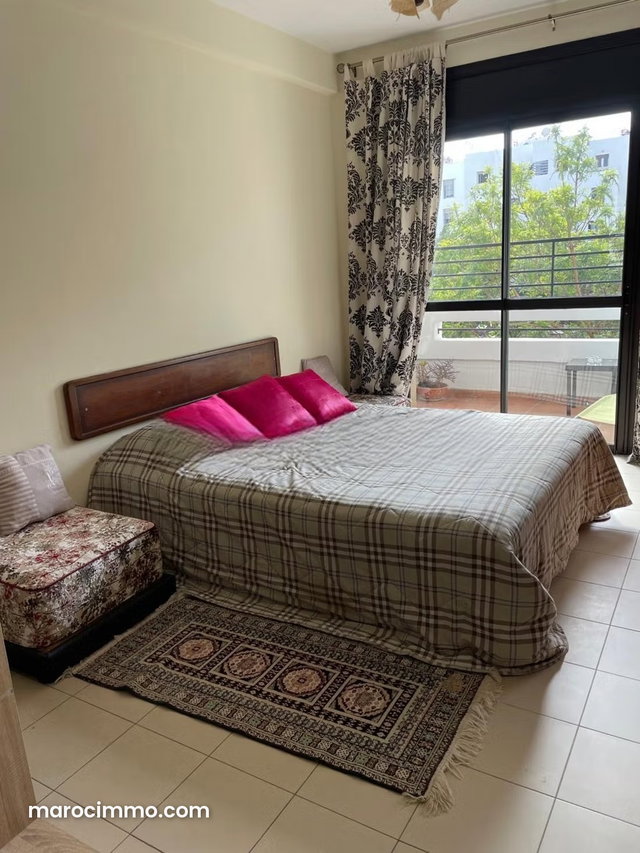 Bel appartement en location à mahaj riad. 3 chambres. Bien meublé — 2