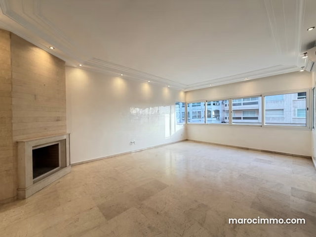 Appartement de deux chambres à louer à Racine — 2