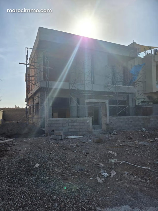 Villa semi finie MARRAKECH secteur chrifia oasiria — 2