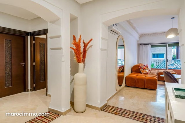 Exceptional 2 Bedroom Apartment for Rent in a Pool Residence — 3