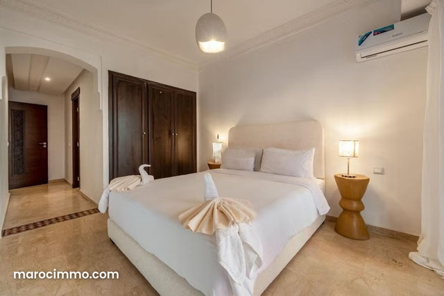 Appartement a Louer résidence avec piscine — 4