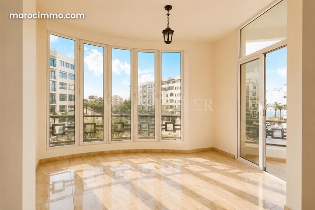 Vente Superbe Appartement 204m2 3Chambres avec terrasse Racine, Casablanca — 2