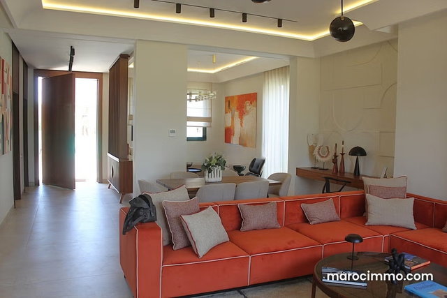 Belle villa de trois chambres a Vendre — 2