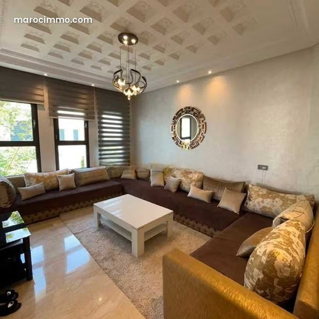 Villa à Vendre de 390.0 m² à Casablanca, Ain Chock — 5