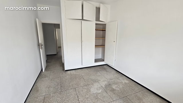 Appartement à louer – Agdal — 4