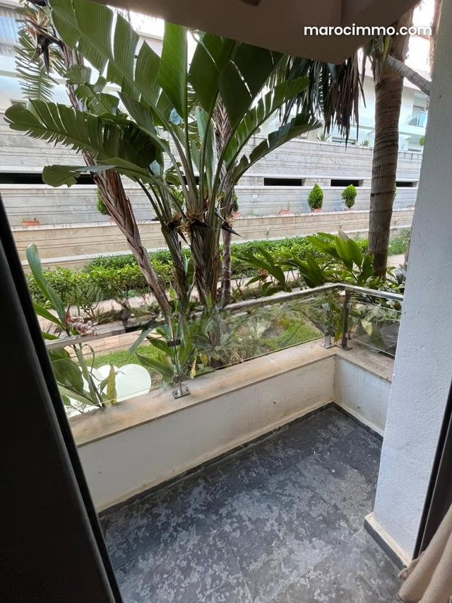 Appartment de standing à louer avec piscine — 2