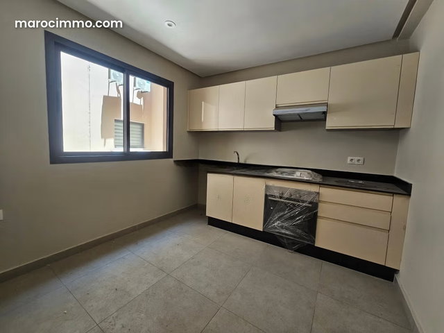 Appartement en vente à Guéliz. 2 chambres. Climatisation et piscine — 3