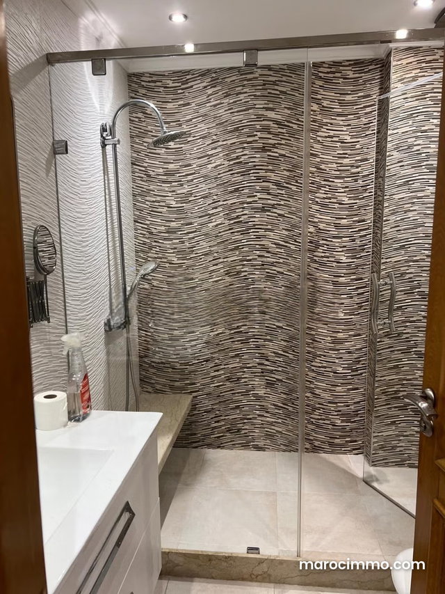 Superbe appartement vide à louer à Val Fleury — 3