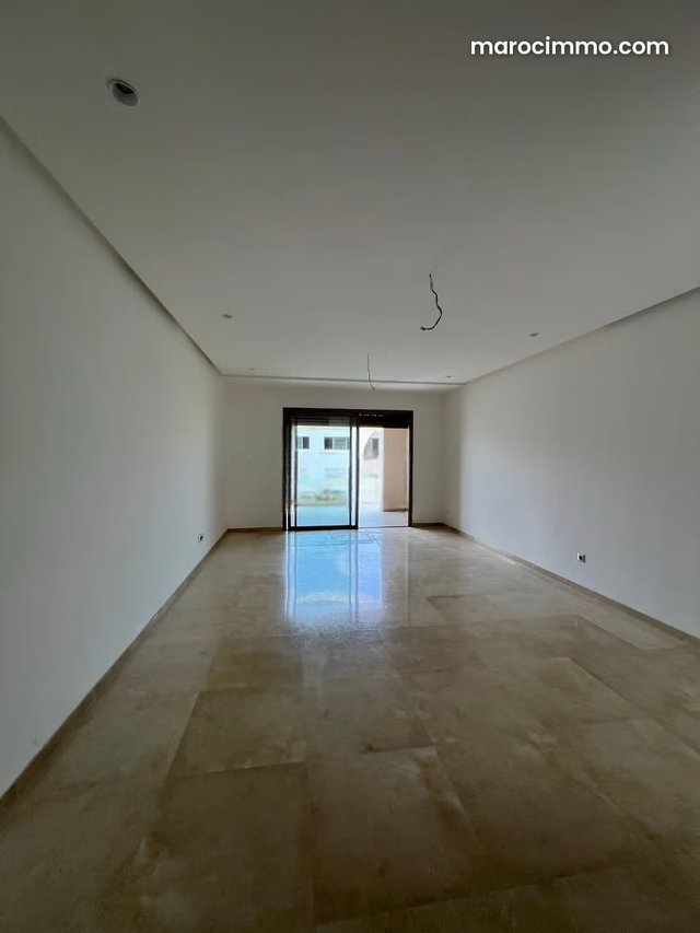 For Rent – Unfurnished Luxury Apartment in Eagle — 4