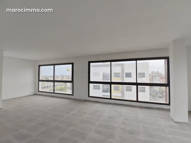 Plateau de bureau à louer sur LOTISSEMENT MISSIMI — 2